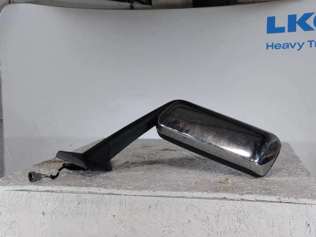 Right Door Mirror for Freightliner Cascadia 126 (2020)
