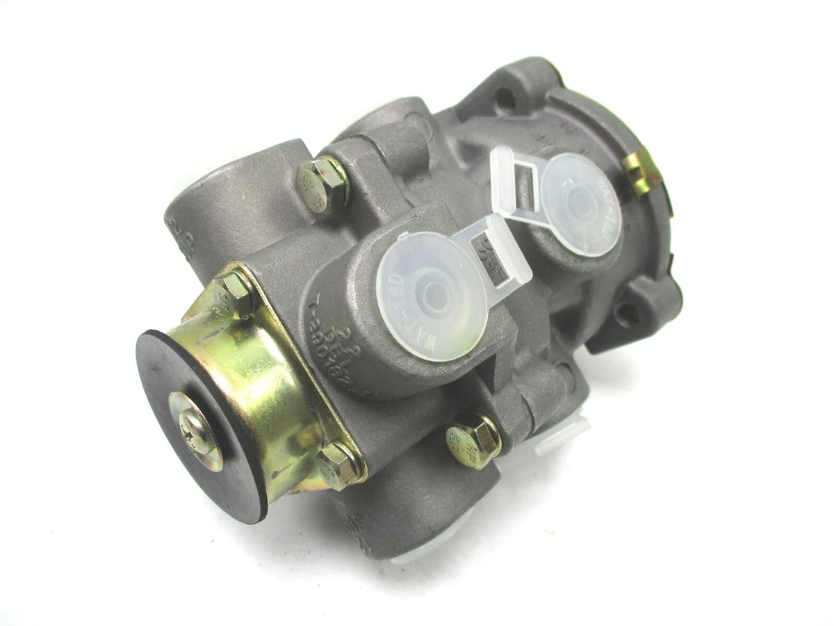 Velvac Foot Control Brake Valve for E-6 (034039) 3/8" NPT Dual Circuit