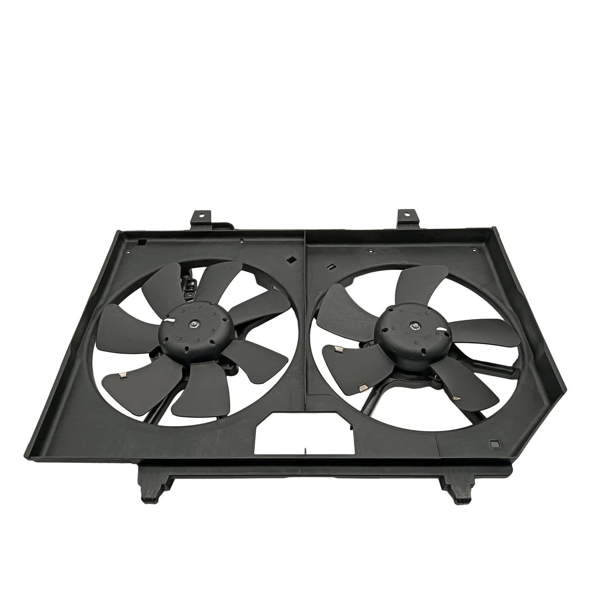 Radiator Cooling Fan with Shroud Assembly for Nissan X-Trail (2004–2013)