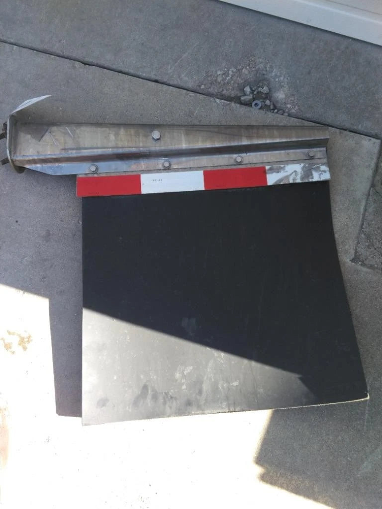 Mud Flap Hanger for Kenworth T680 (2019)