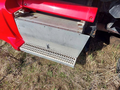 Tool Box for Peterbilt 387 (2009)