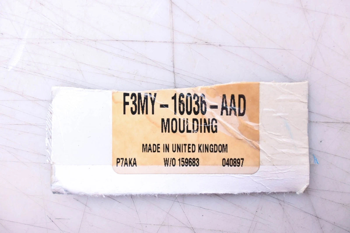 OEM Grey Moulding for Ford (F3MY-16036-AAD)