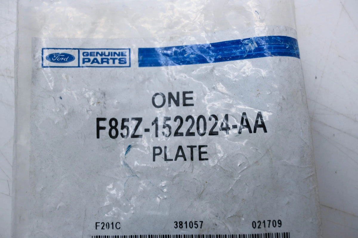 Back Panel Striker Plate for Ford (F85Z-1522024-AA)
