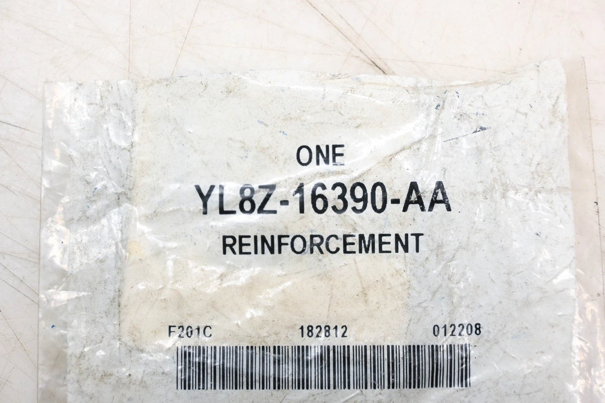 OEM Quarter Panel Pressure Valve Reinforcement for Ford (YL8Z-16390-AA)