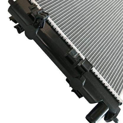 Radiator for Mitsubishi Lancer Outlander RVR ASX 2.0L 2.4L 3.0L (MN156092)