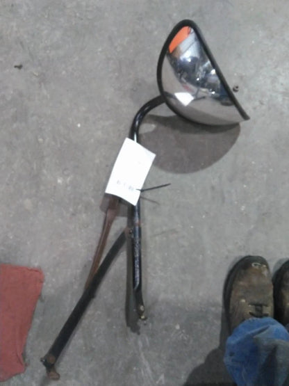 Left Fender/Hood Mirror for International 7400 (2006)
