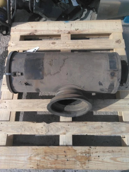 Air Cleaner for Mack CH612 (1997)