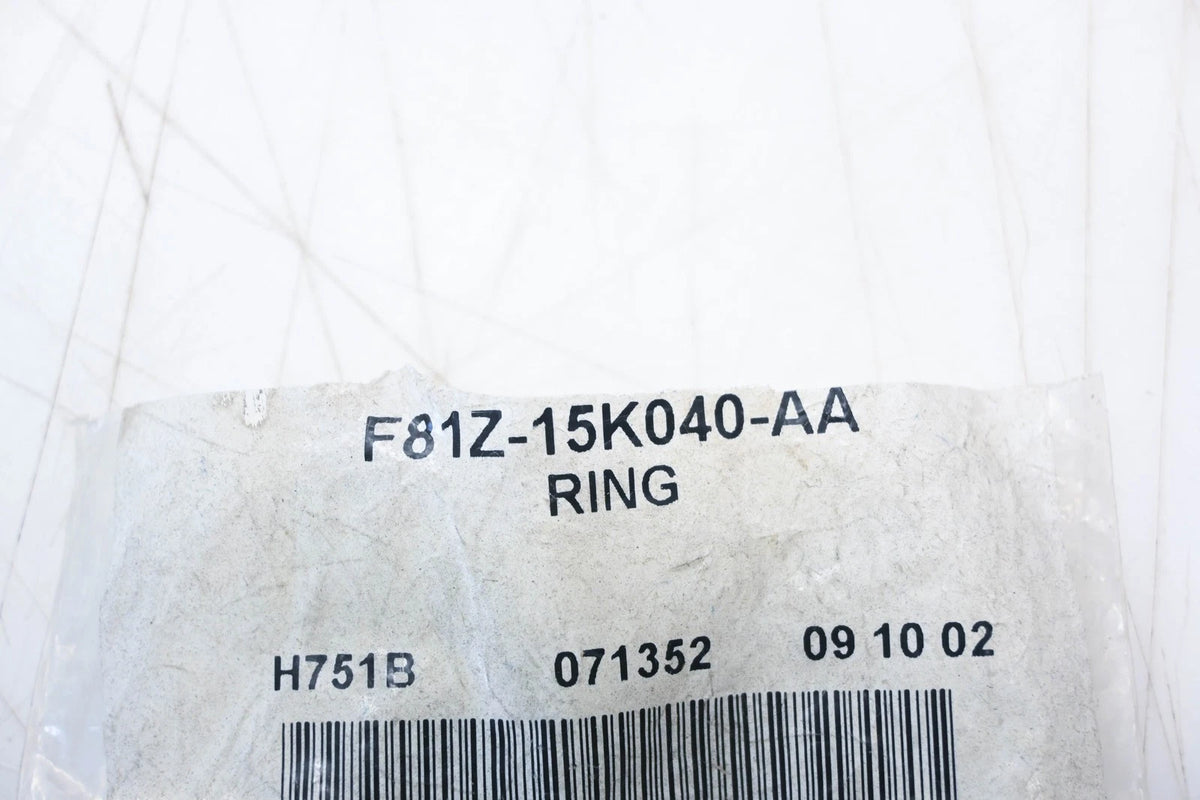 Cigarette Lighter Ring for Ford (F81Z-15K040-AA)