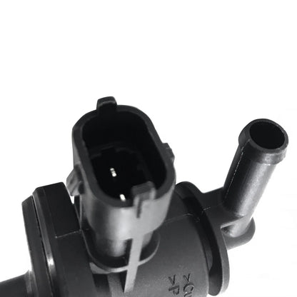 Vapor Canister Purge Valve for Nissan 240SX Maxima Sentra (1995–1999) 1495635U10