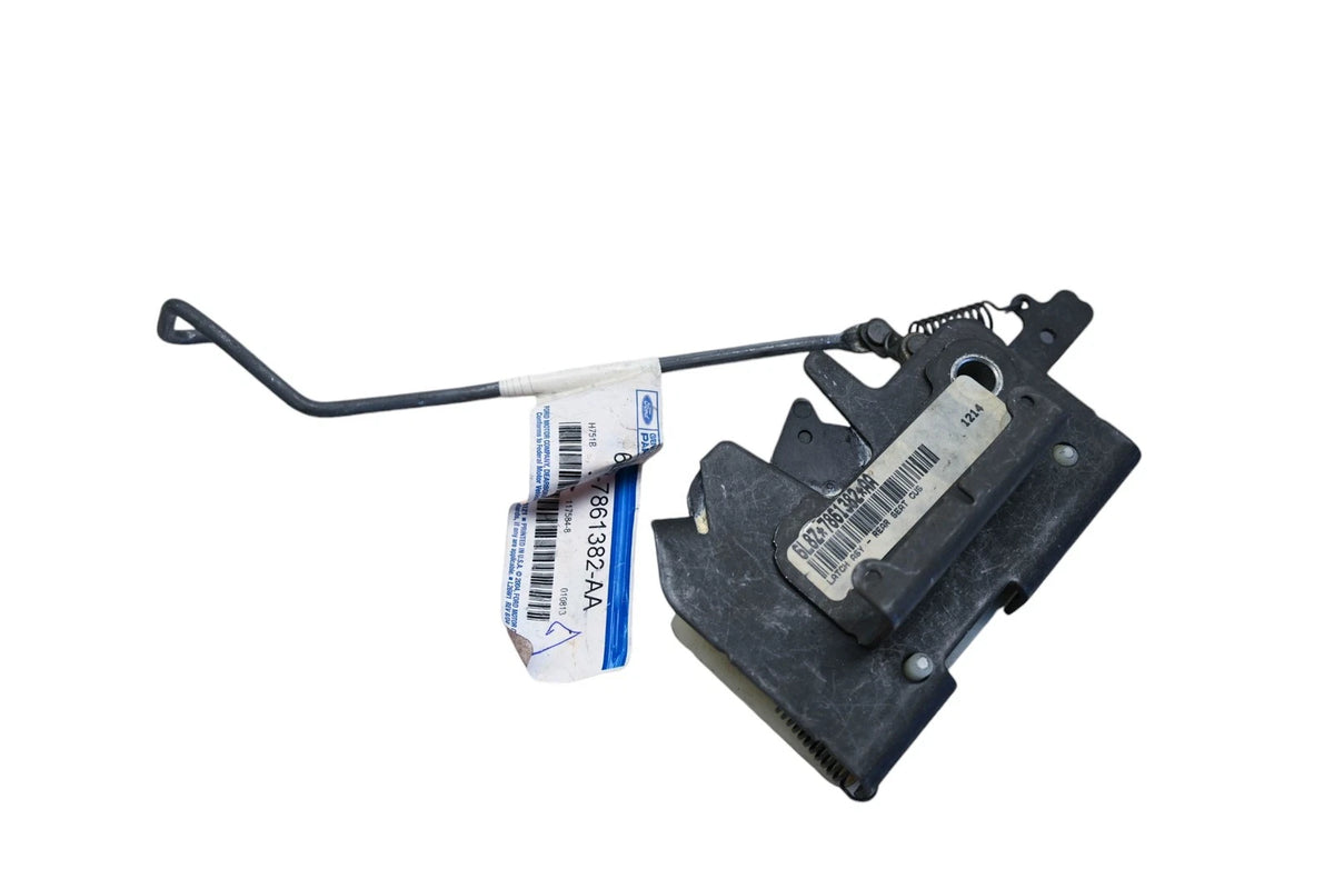 Rear Seat Cushion Latch Assembly for
