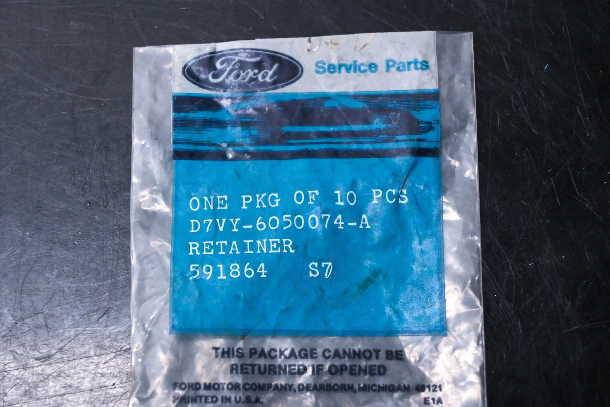 Set of 10 Pillar Moulding Retainers for Ford (D7VY-6050074-A)