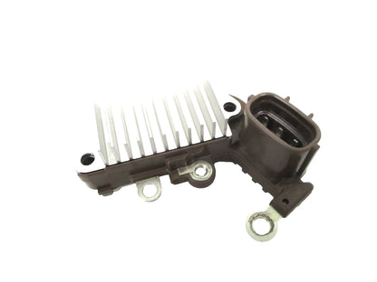 Voltage Regulator for Kubota D1005 D1703 V2203 (OEM 1K574-64600, 126000-2943)