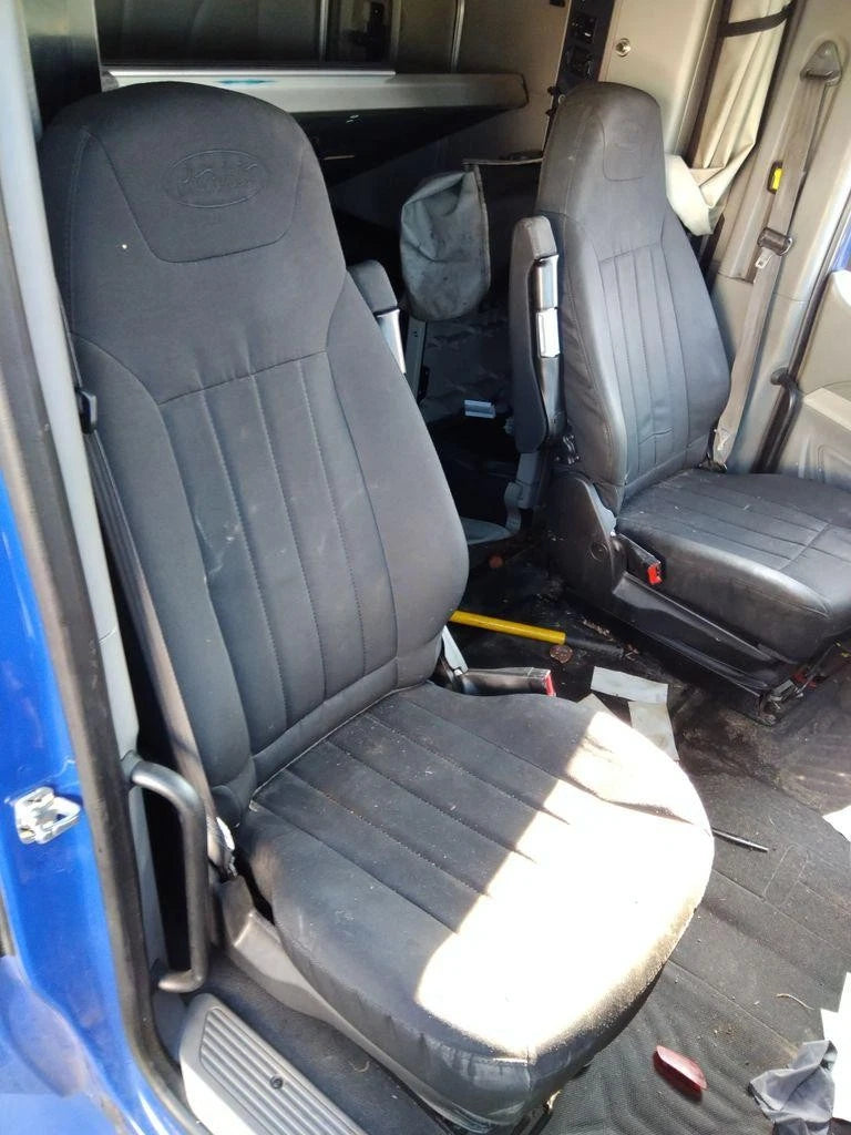 Front Seat for Peterbilt 579 (2019)