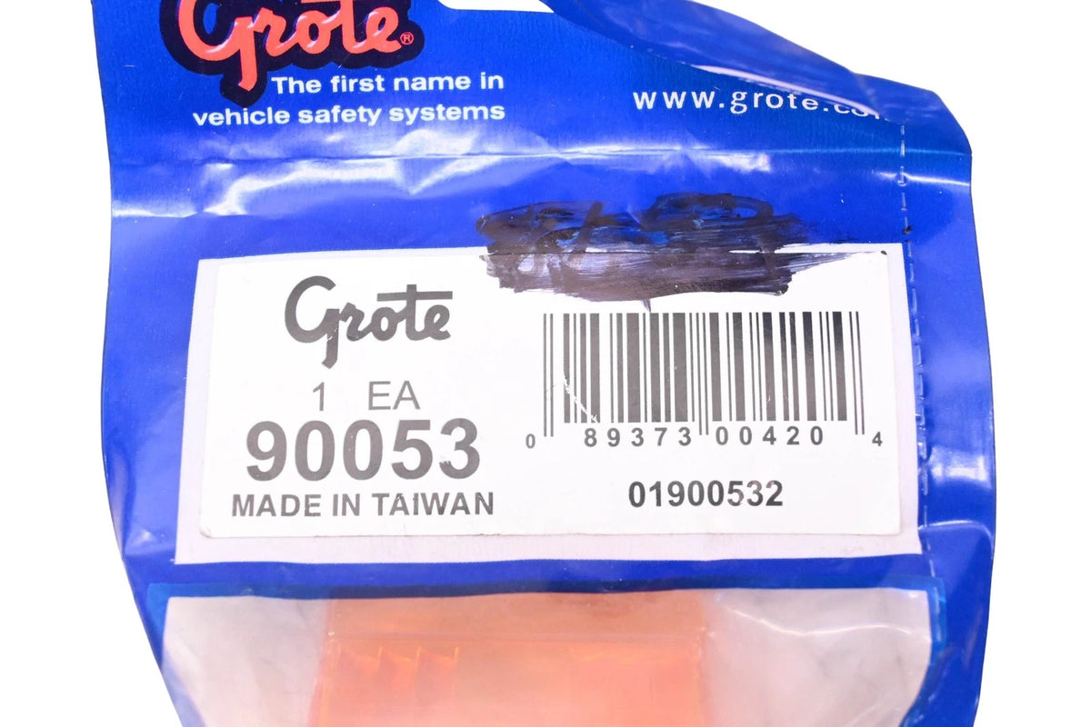 Grote 90053 Amber Side Marker Lens for (NOS)