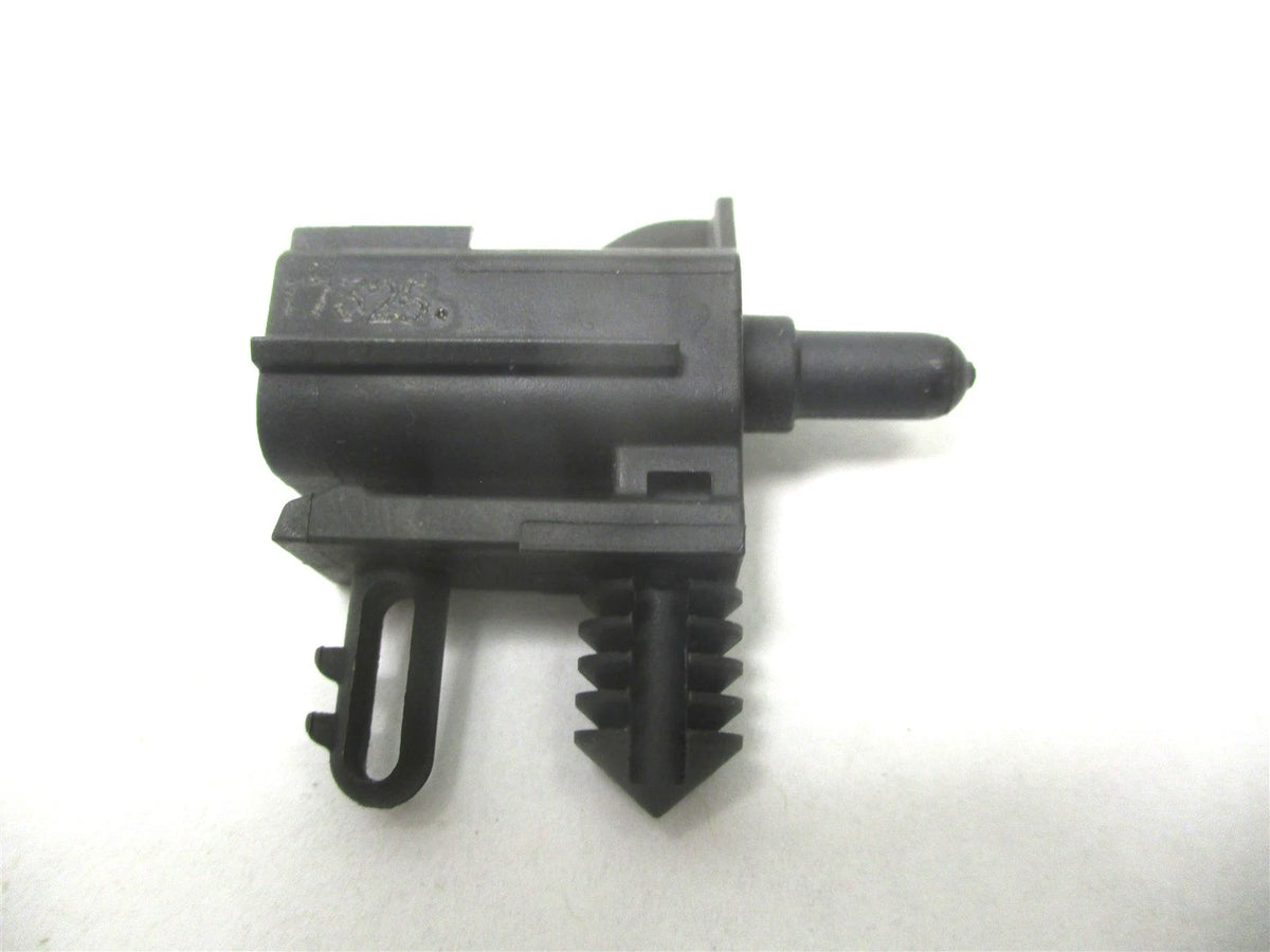 Outside Air Temperature Sensor for Freightliner (66-04727-000)