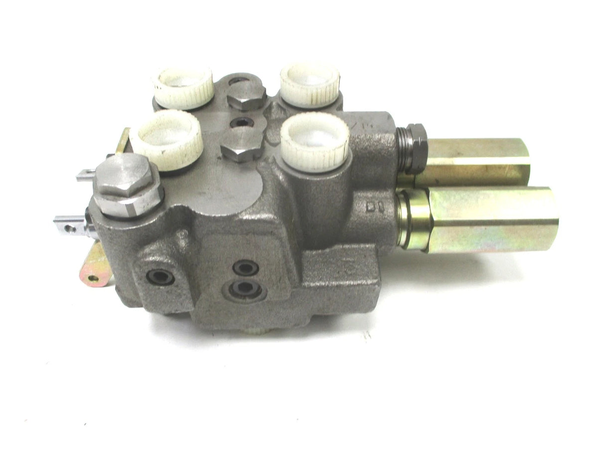 Auxiliary Control Valve for Kubota RTV900 (2004–2008) YW166-00104
