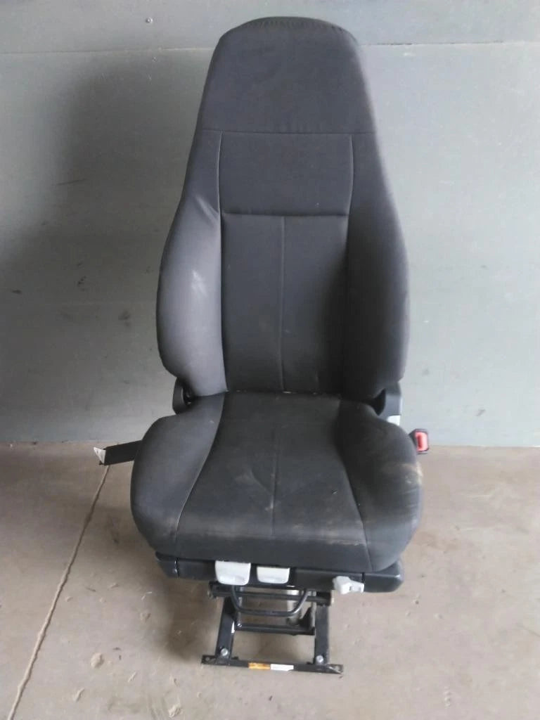 Front Seat for Freightliner Cascadia 126 (2022)