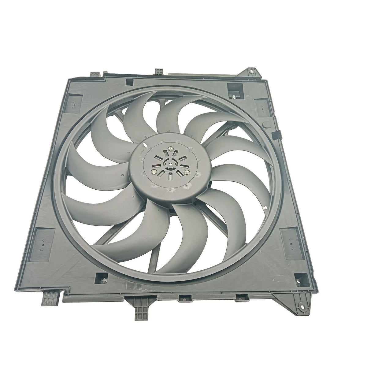 Radiator Cooling Fan Assembly for Chevrolet Colorado GMC Canyon (2015–2022)
