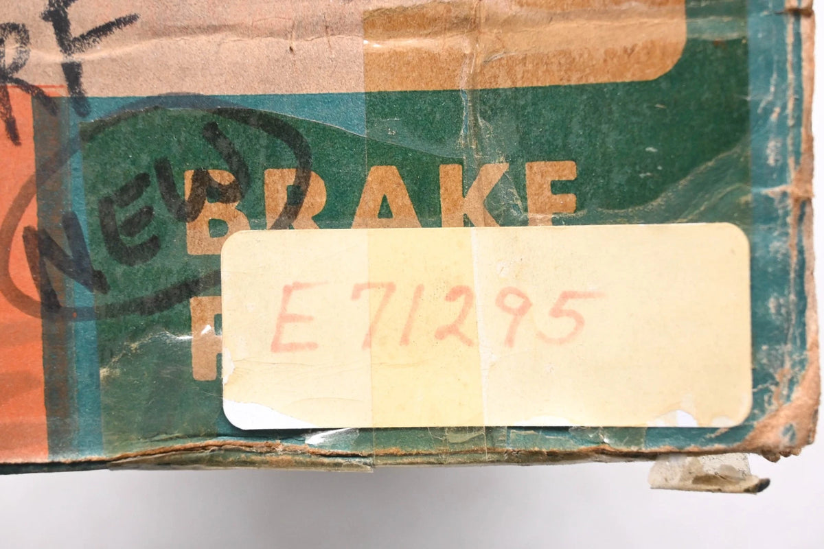 Brake Master Cylinder Assembly for EIS E71295, EIS126 (NOS)