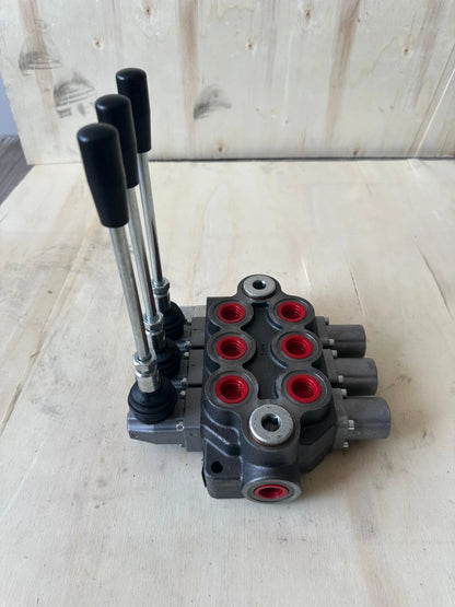 TORA Hydraulic Monoblock Control Valve 21 GPM 3 Levers 3/4" BSP