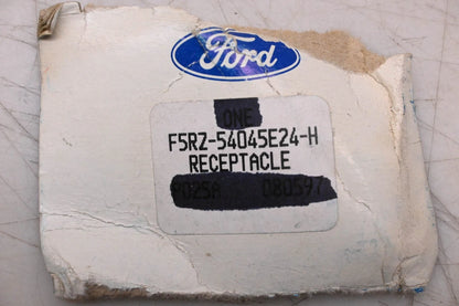 Ash Tray Receptacle Assembly for Ford (F5RZ-54045E24-H)