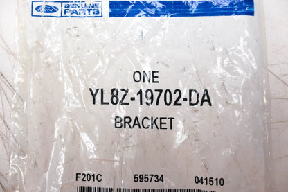 AC Condenser Bracket for Ford (YL8Z-19702-DA)