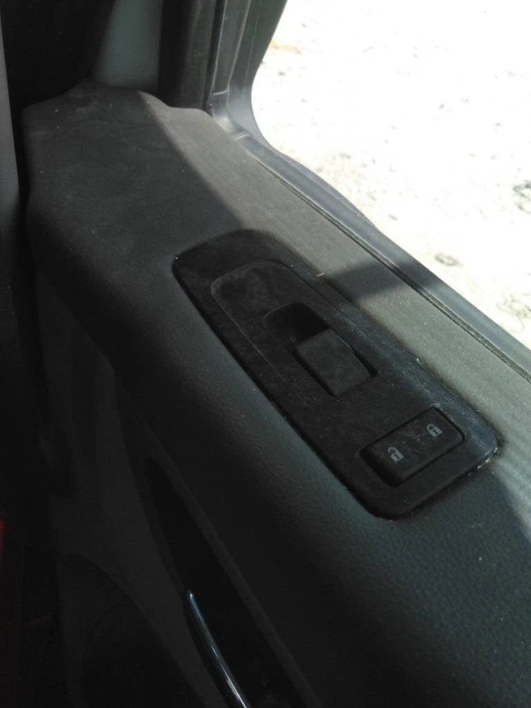 Door Electrical Switch for Peterbilt 579 (2019)