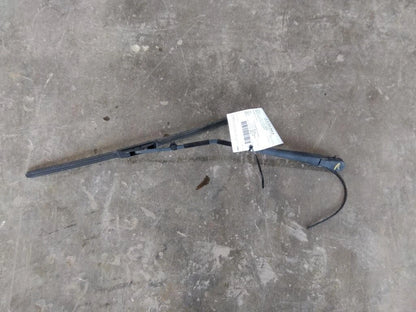 Wiper Arm for Freightliner Cascadia 113 (2017) - Replaces NA