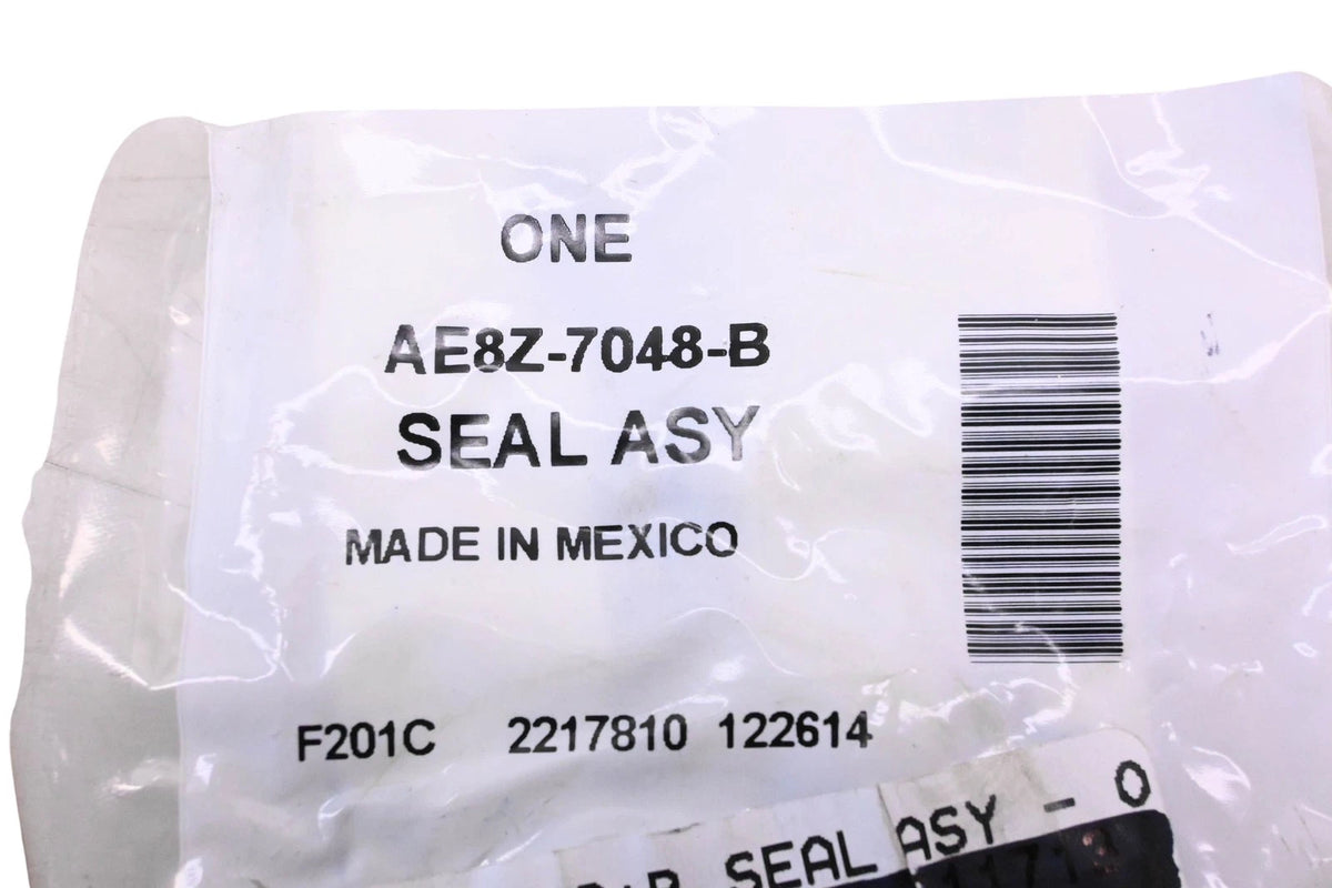 Seal Assembly for Ford (AE8Z-7048-B)