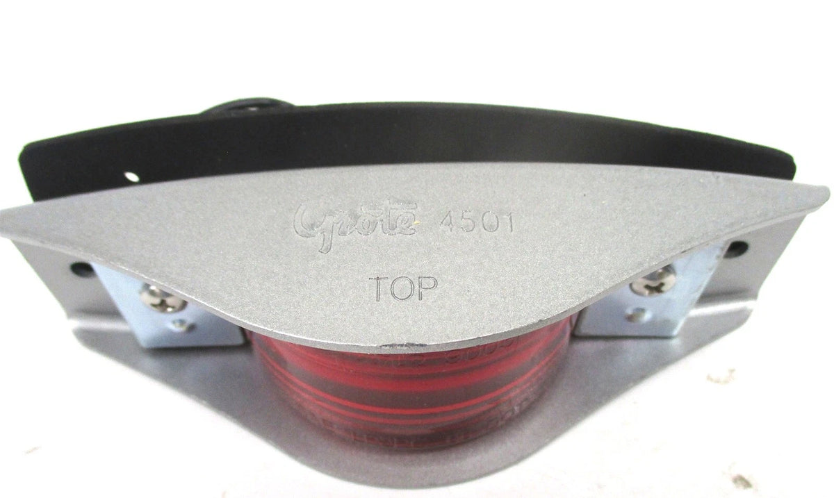 Grote Armored Marker Light Red for International Amtran Bus 92823900