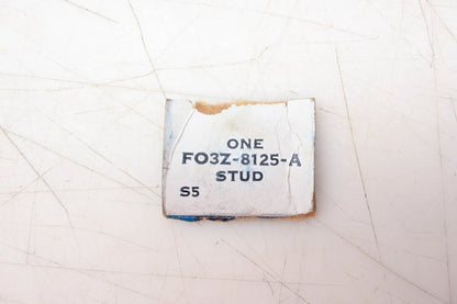 Radiator Mounting Insulator Stud for Ford (FO3Z-8125-A)