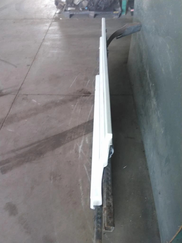 Side Fairing Left for Freightliner Cascadia 125 (2017)