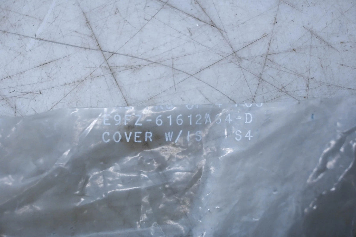 OEM Cover for Ford (E9FZ-61612A64-D)
