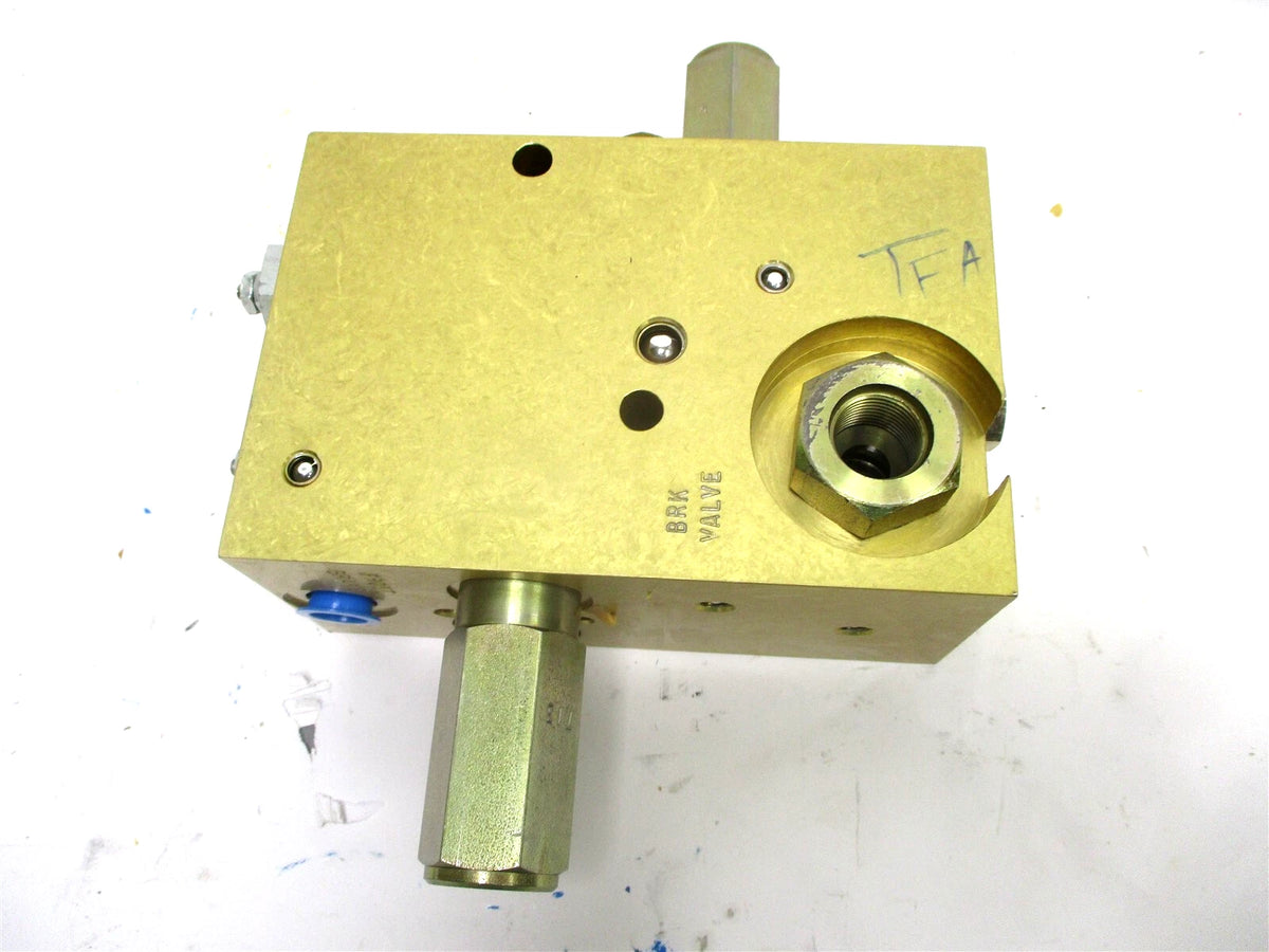 Hydraulic Brake Valve AT158008 for John Deere Hitachi LX100-2 LX120-2