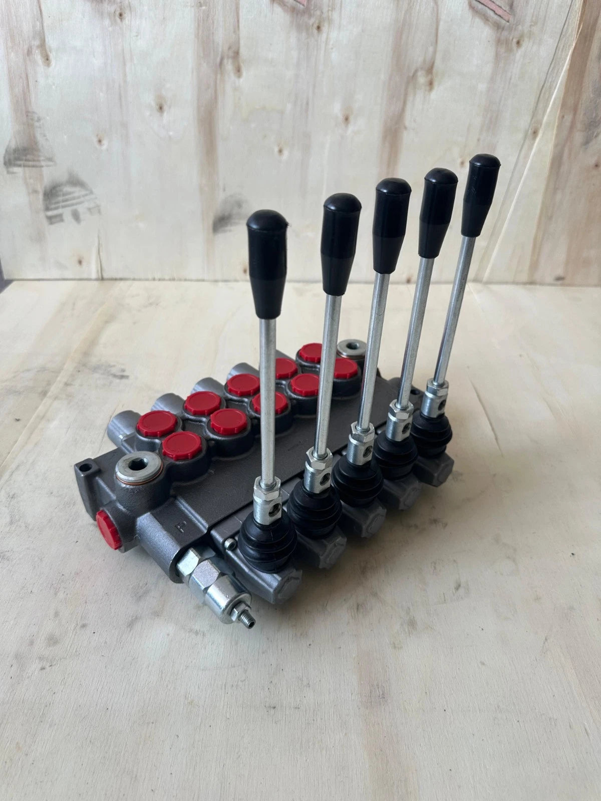 Hydraulic Monoblock Control Valve 21 GPM for TORA