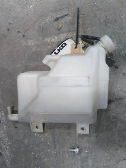Radiator Overflow Tank for Isuzu NPR HD (2011)