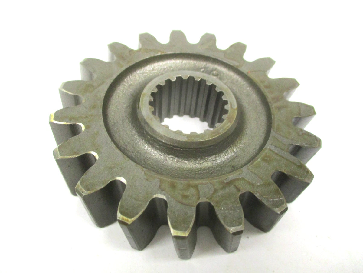 Genuine Front Wheel Drive Case Gear 19T for Kubota L3350-DT L4150-DT