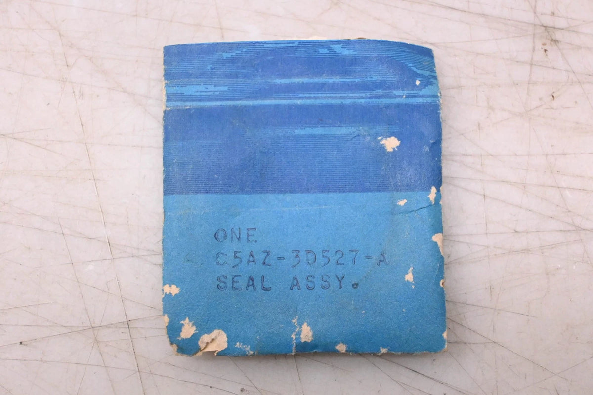 Steering Gear Outer Seal for Ford (C5AZ-3D527-A)
