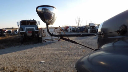 Left Fender/Hood Mirror for International 7400 (2006)