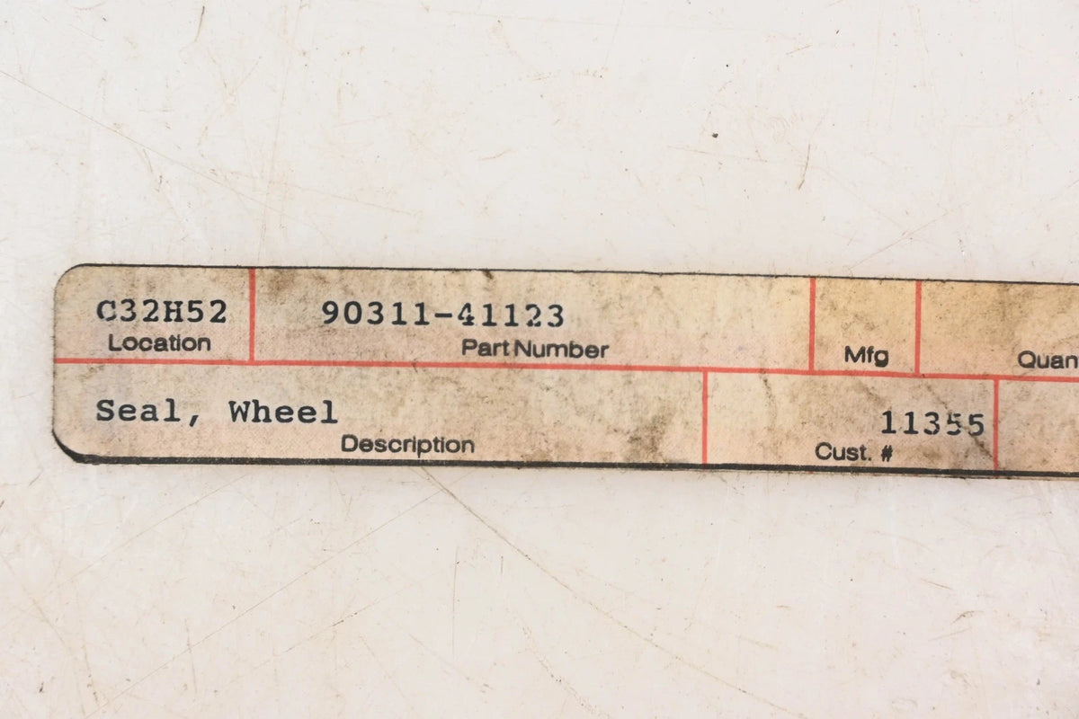 Wheel Seal for Aftermarket (90311-41123)