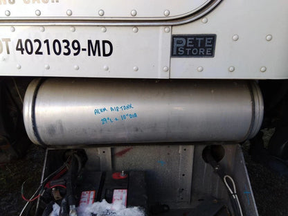 Air Tank for Peterbilt 337 (2013)