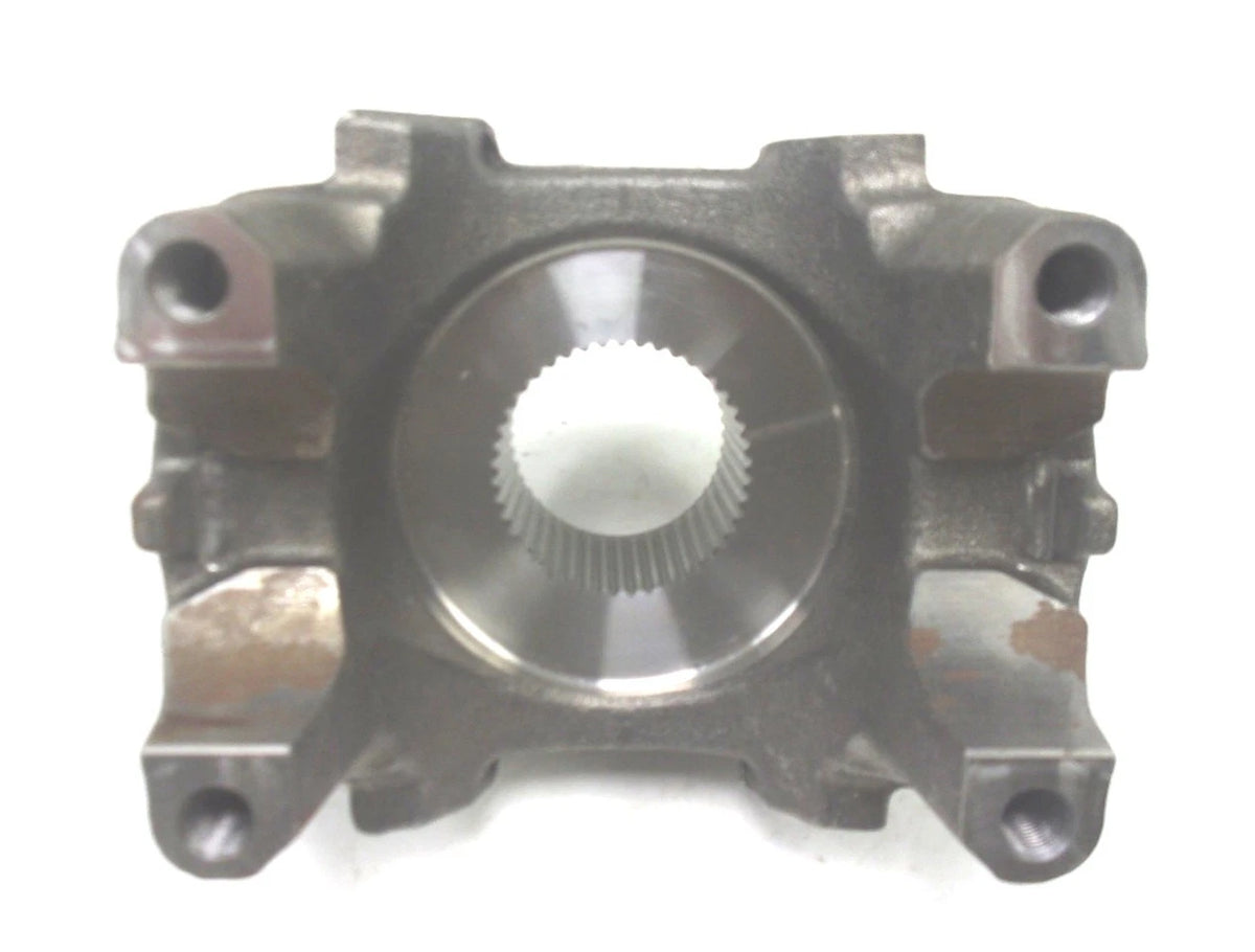 Half Round End Yoke for International SPL250 Series (2607766C91, 3517493C91)
