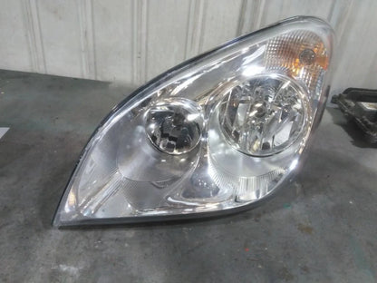 Left Headlight for Freightliner Cascadia (2015) MD