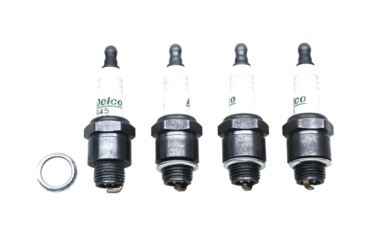 Set of 4 ACDelco R45 Spark Plugs for (NOS)