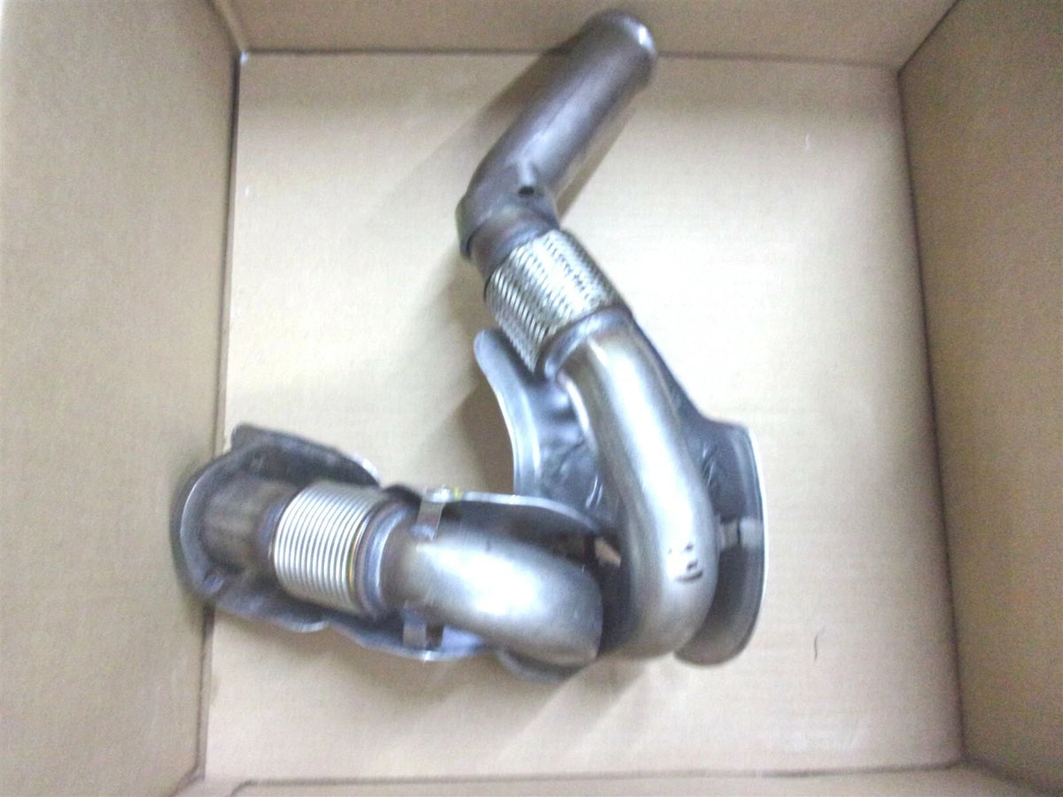 OEM Turbo Exhaust Up Pipe Crossover Tube for International (1840414C1, 7099897C1)