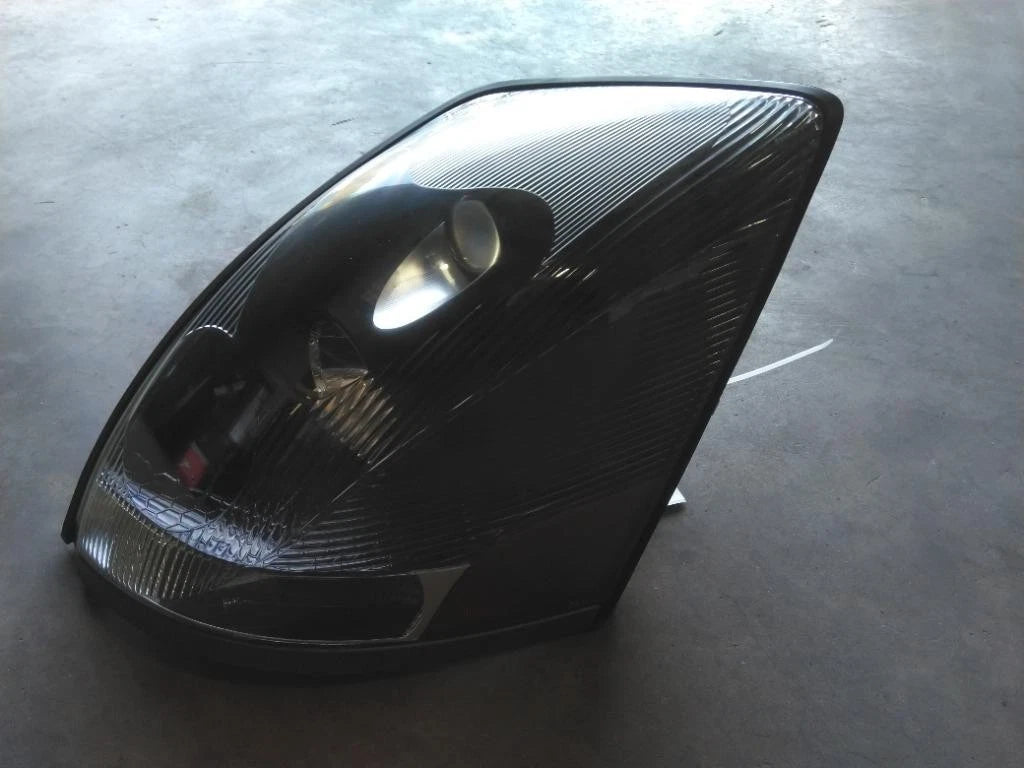 Headlight for Volvo VNL (2007) - Left, MD