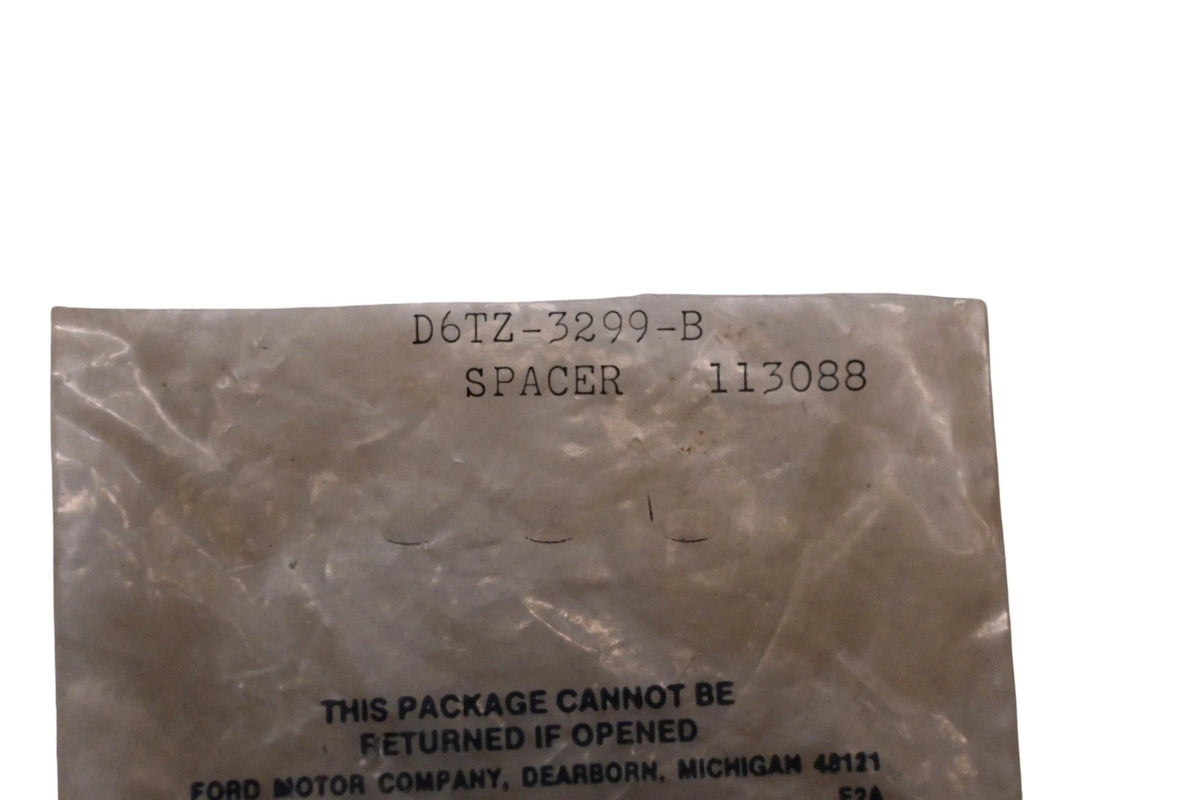 Front Wheel Bearing Spacer for Ford (D6TZ-3299-B)