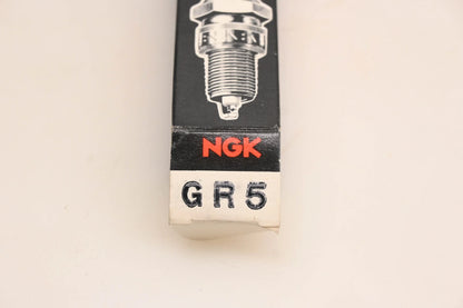 3X NGK GR5 V-Power Spark Plugs for (NOS)