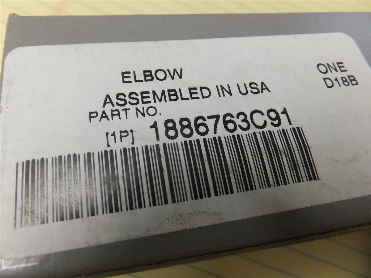 90 Degree Elbow Adapter with Seals for International (1990–1999)