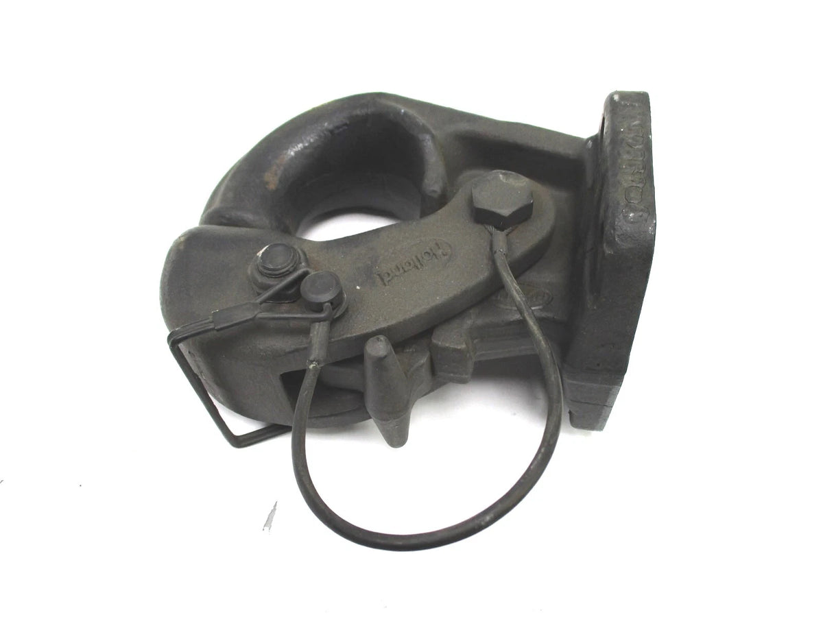 Bolt-On Pintle Tow Hitch for SAF Holland (30,000LB) XMPHT60AOL8